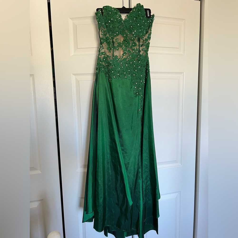 Formal Emerald Green Dress